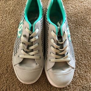 Women’s dc shoes
